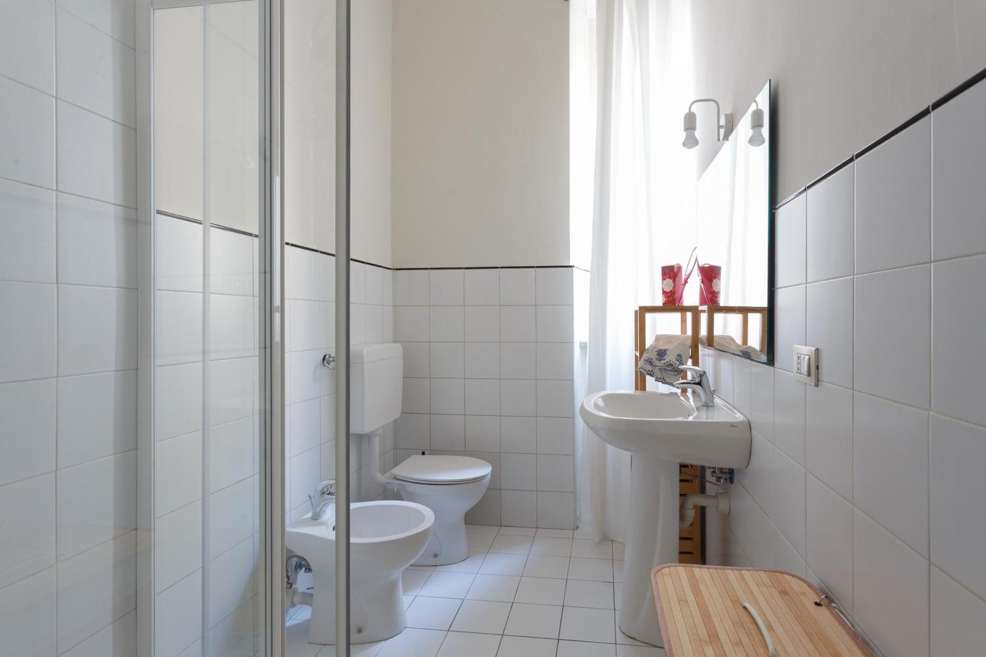 Renovated 3 Bedroom Apartment In The City Center Turin Bagian luar foto